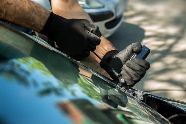 Auto Glass Repair Rancho Cucamonga, CA - Trusted Windshield Repair & Replacement with Fontana Mobile Auto Glass
